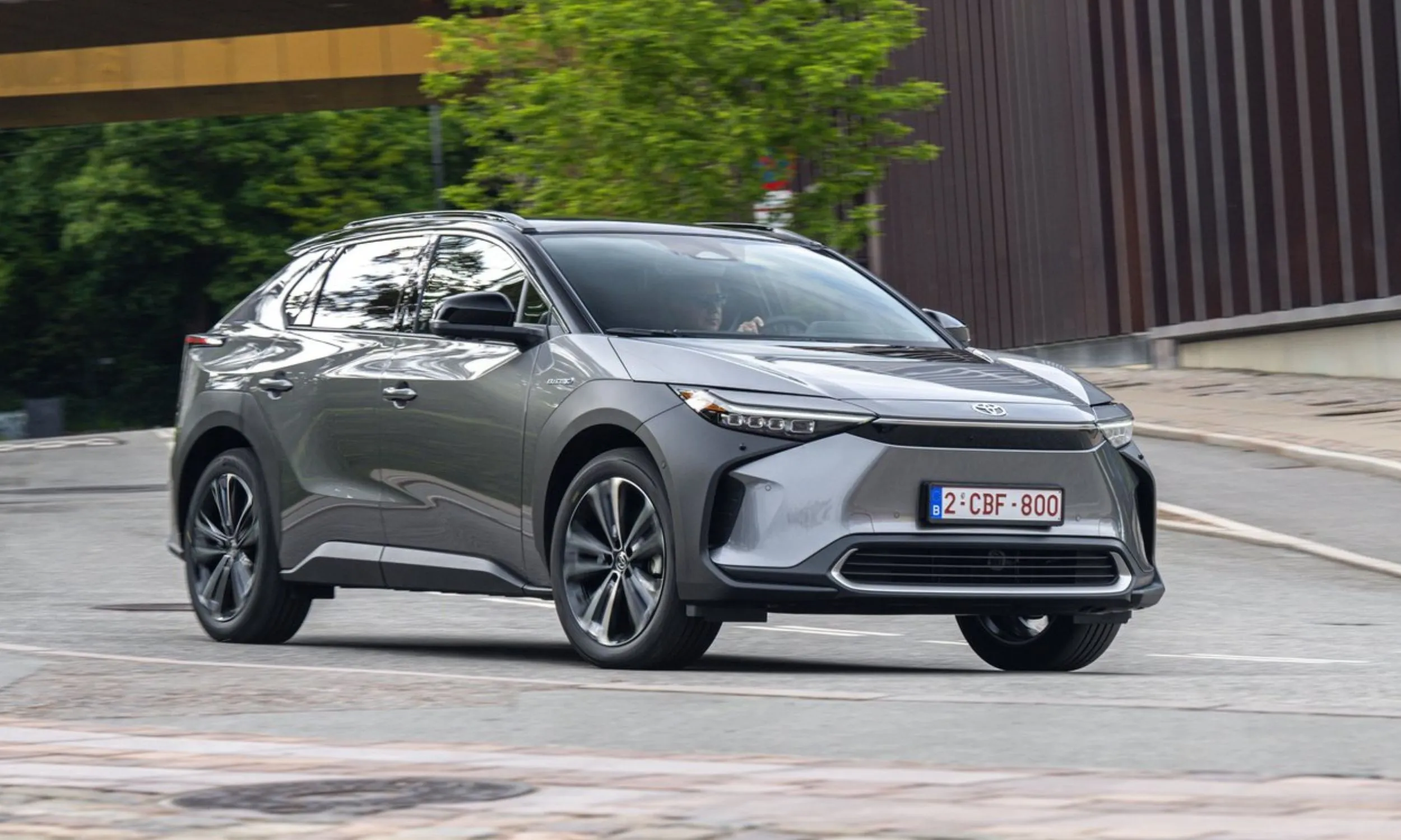 Toyota bZ4X Active Tech AWD – privatleasing hos Bildeal
