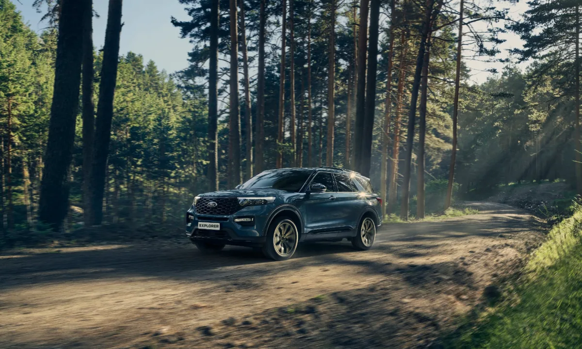 Ford Explorer EV AWD Extended Range Premium 77 kWt – privatleasing hos Bildeal