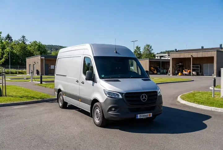 Mercedes eSprinter varebil 420 PRO L3 113 kWh 4,25 tonn – privatleasing hos Bildeal